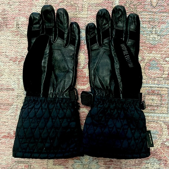 Volcom gloves - Picture 2 of 5